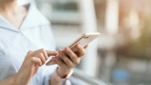 possible comparer plusieurs services en meme temps comme internet cellulaire
